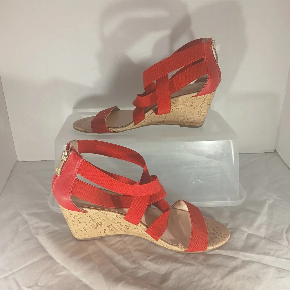 Liz‎ Claiborne Womens Red Strappy Elastic Cork Wedge Sandals Size 8M Back Zip